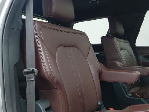 Used 2023 Ford Expedition Limited AWD/4WD image 15