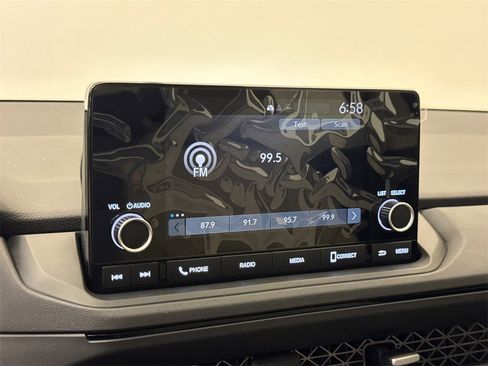 New 2025 Honda Accord SE image 17