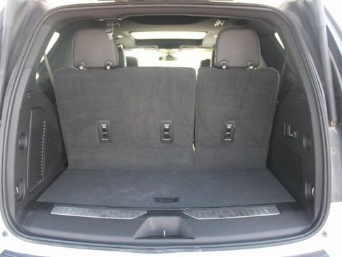 Certified 2022 Chevrolet Tahoe RST w/ Sport Performance Package image 18