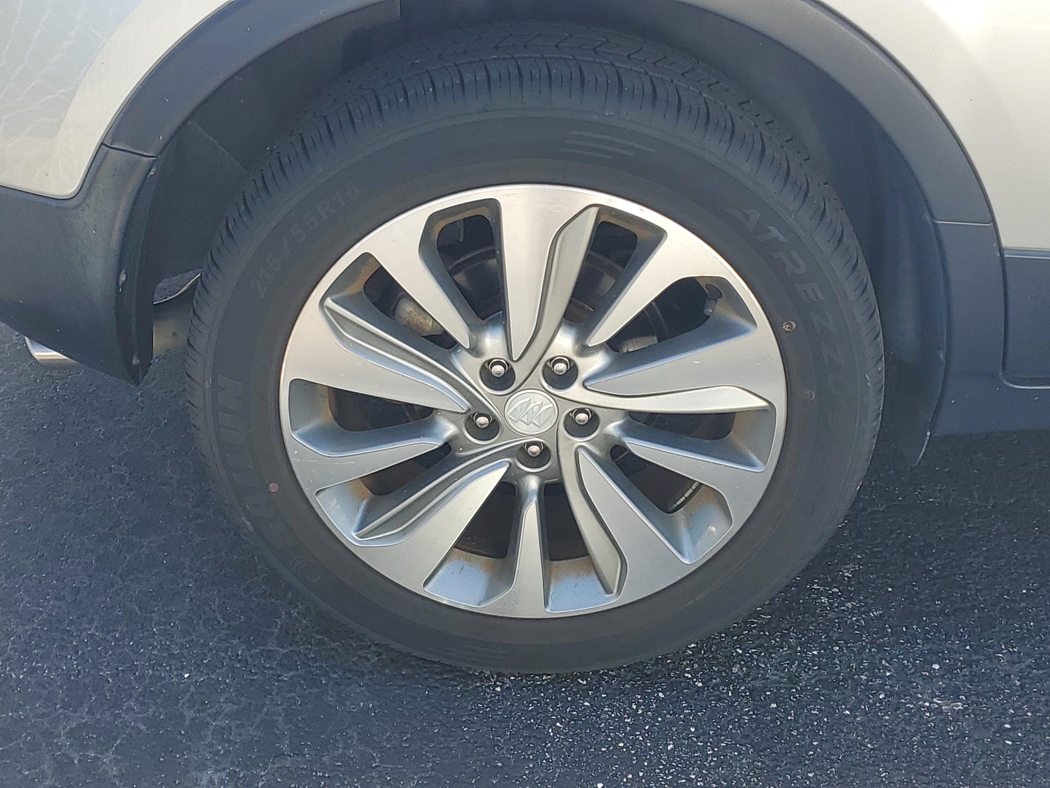 Used 2018 Buick Encore Preferred FWD image 4