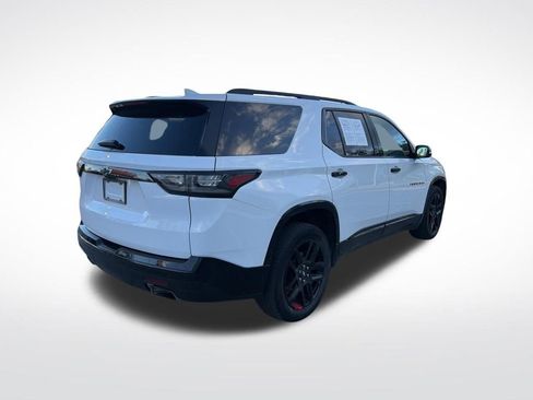 Used 2021 Chevrolet Traverse Premier w/ Redline Edition image 5