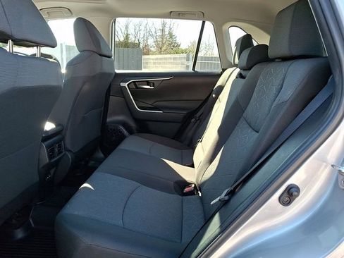 Certified 2022 Toyota RAV4 XLE w/ Convenience Package image 10