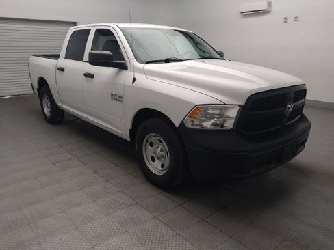 Used 2017 RAM 1500 Tradesman w/ Popular Equipment Group RWD image 13