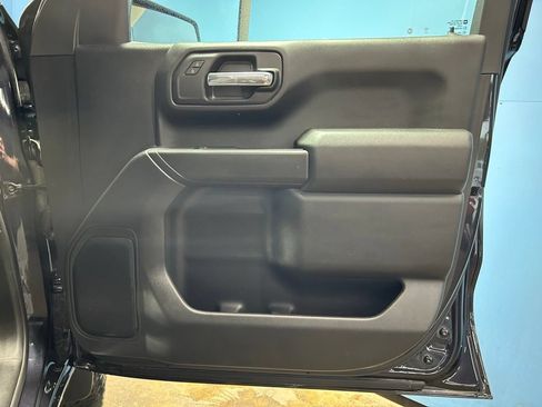 Used 2022 Chevrolet Silverado 1500 Custom Trail Boss AWD/4WD image 49