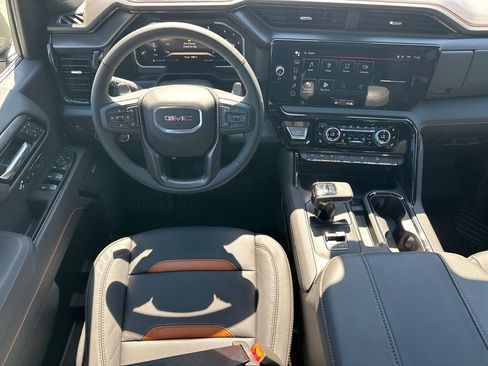 New 2026 GMC Sierra 1500 AT4 w/ AT4 Premium Package AWD/4WD image 24