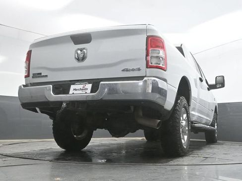 Used 2024 RAM 2500 Big Horn AWD/4WD image 39