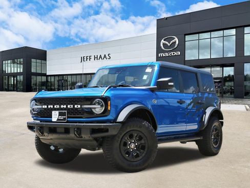 Used 2024 Ford Bronco Wildtrak AWD/4WD image 1
