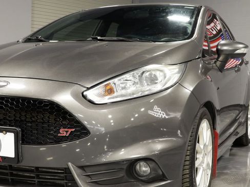 Used 2016 Ford Fiesta ST image 27