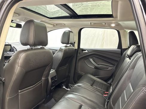 Used 2015 Ford Escape Titanium image 14