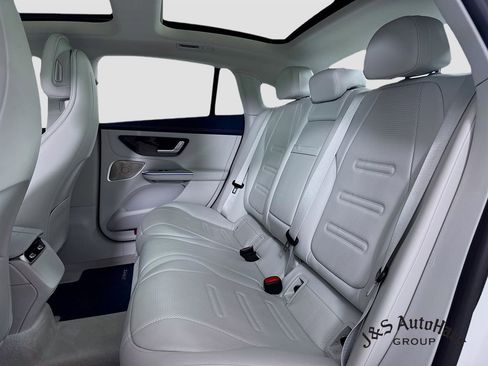 Used 2023 Mercedes-Benz EQE AMG 4MATIC Sedan image 28