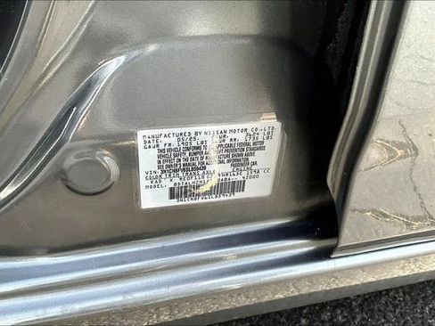 Used 2025 Nissan Versa SR w/ Trunk Package FWD image 19