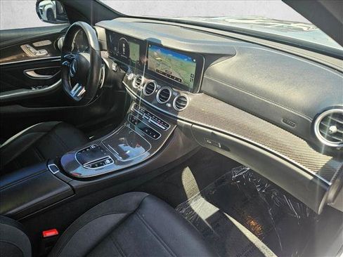 Used 2022 Mercedes-Benz E 53 AMG 4MATIC Sedan image 23