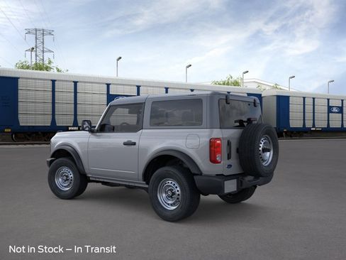 New 2026 Ford Bronco 2-Door AWD/4WD image 4