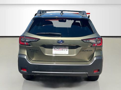 Used 2025 Subaru Outback Onyx Edition AWD/4WD image 6