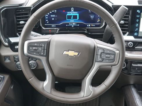 Used 2024 Chevrolet Silverado 2500 LTZ w/ LTZ Premium Package AWD/4WD image 25