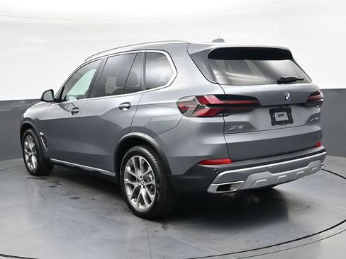 Used 2025 BMW X5 xDrive40i image 5