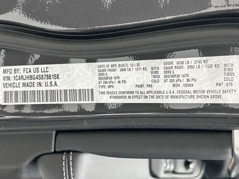 New 2025 Jeep Grand Cherokee Limited image 23