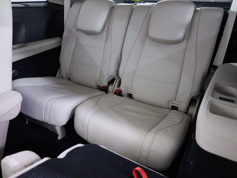 Certified 2022 Mercedes-Benz GLS 450 4MATIC image 57