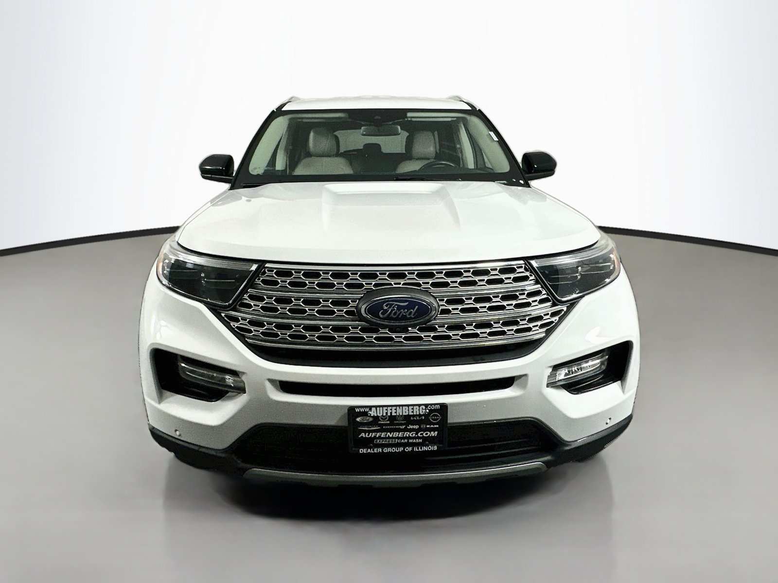 Used 2022 Ford Explorer Limited RWD image 2