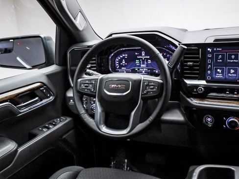 Used 2024 GMC Sierra 1500 Elevation w/ X31 Off-Road Package image 17