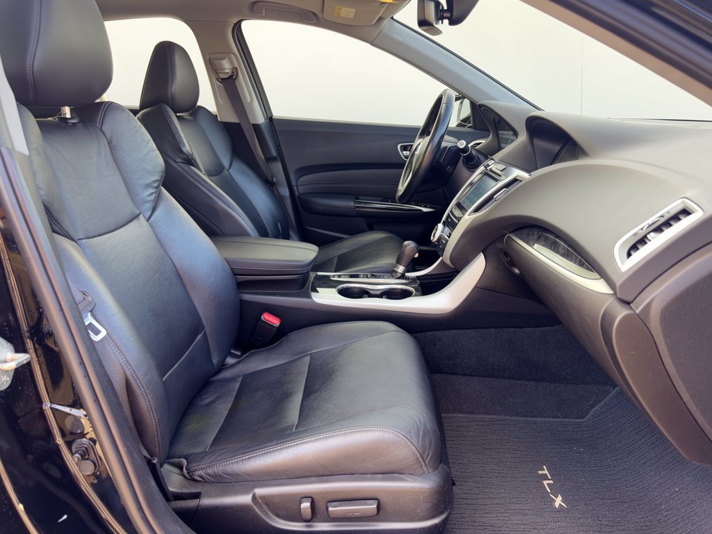 Used 2020 Acura TLX w/ Technology Package FWD image 30