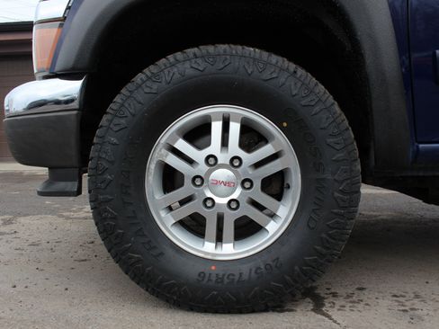 Used 2012 GMC Canyon SLE image 40