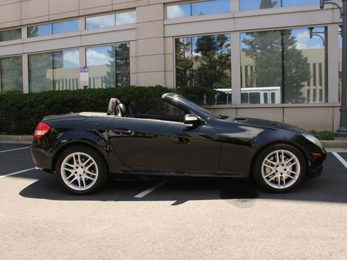 Used 2008 Mercedes-Benz SLK 350 image 6