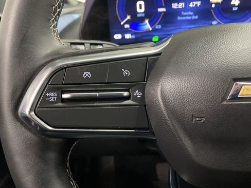 Used 2025 Chevrolet Equinox EV LT w/ Convenience Package image 20