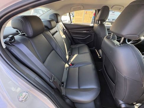 Used 2024 MAZDA MAZDA3 s FWD image 22