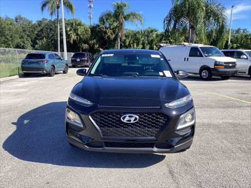 Used 2019 Hyundai Kona SE FWD image 2