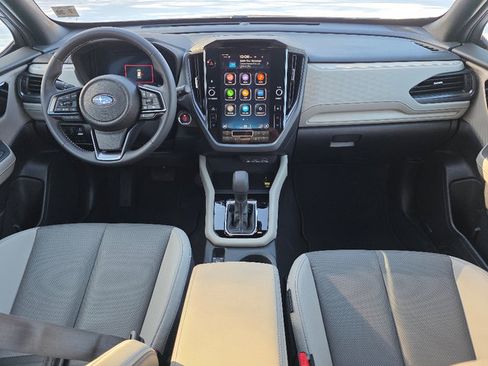 Certified 2025 Subaru Forester Limited image 2