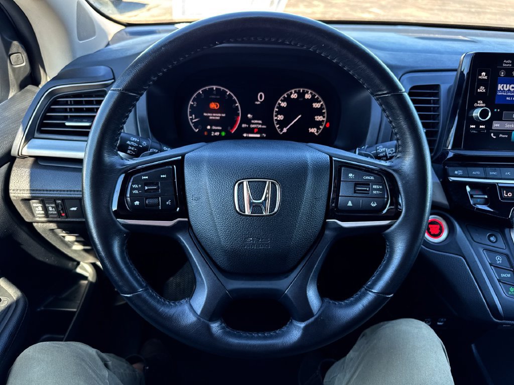 Used 2025 Honda Odyssey EX-L image 14