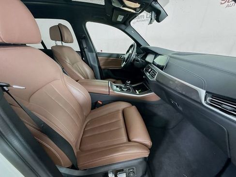 Used 2022 BMW X5 xDrive40i w/ Premium Package image 29