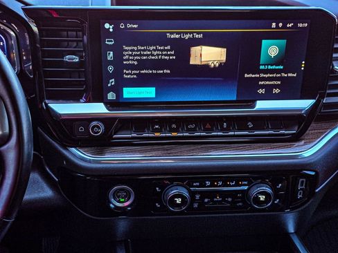 Used 2023 Chevrolet Silverado 1500 LT Trail Boss image 21