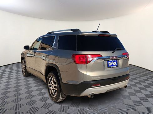 Used 2019 GMC Acadia SLE image 3