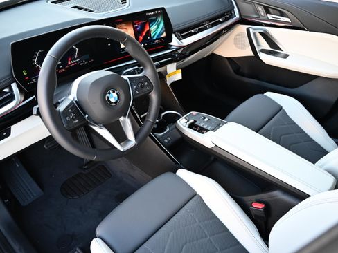 New 2026 BMW X1 xDrive28i w/ Convenience Package image 11
