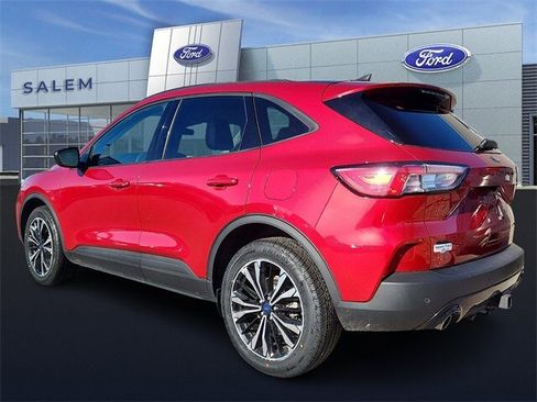 Certified 2022 Ford Escape SEL w/ SEL Stealth AWD Package image 4