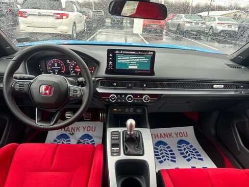 Used 2023 Honda Civic Type R image 18