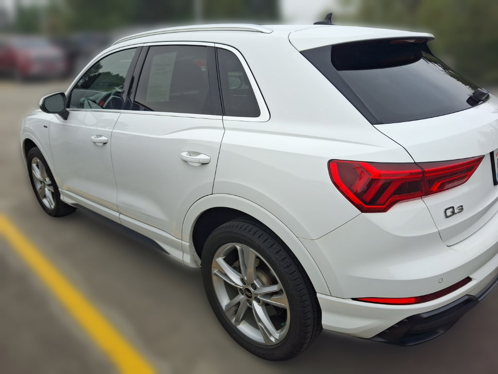Used 2021 Audi Q3 2.0T Premium Plus AWD/4WD image 7