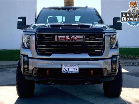 Used 2024 GMC Sierra 2500 AT4 w/ AT4 Premium Plus Package image 3