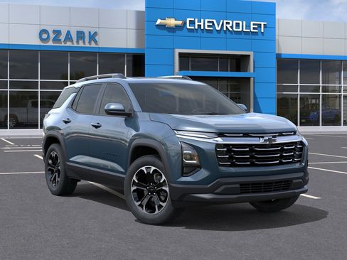New 2026 Chevrolet Equinox LT FWD image 7