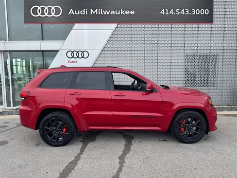 Used 2020 Jeep Grand Cherokee SRT AWD/4WD image 2