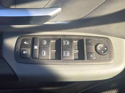 Used 2023 RAM 1500 Big Horn AWD/4WD image 15