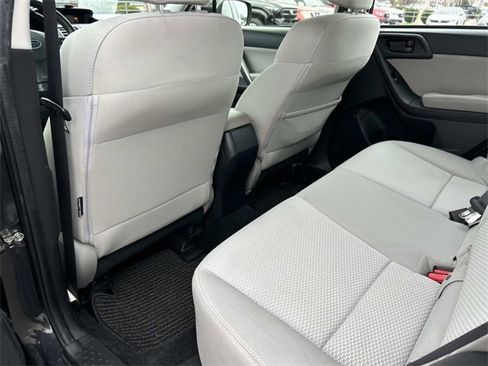 Used 2016 Subaru Forester 2.5i image 19