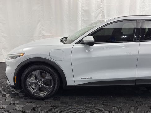 Used 2022 Ford Mustang Mach-E Select w/ Comfort/Technology Package image 4