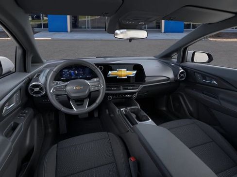 New 2026 Chevrolet Equinox EV LT FWD image 15