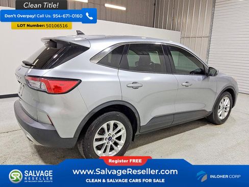 Used 2021 Ford Escape SE w/ Cold Weather Package FWD image 4