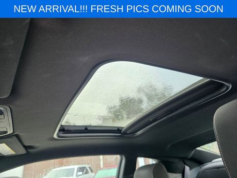 Used 2017 Chevrolet Camaro LT w/ RS Package image 8