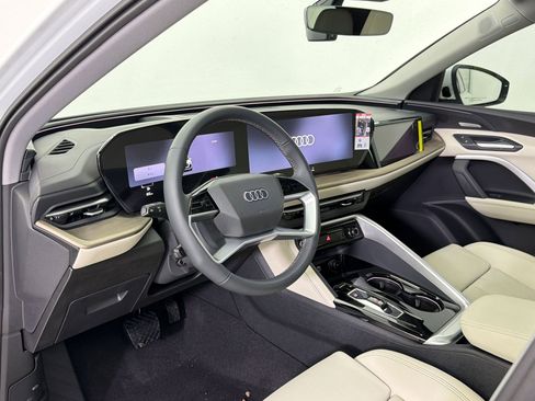 New 2026 Audi Q5 Prestige image 4