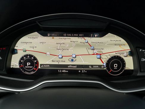 Used 2018 Audi Q7 3.0T Premium Plus w/ Premium Plus Package image 26